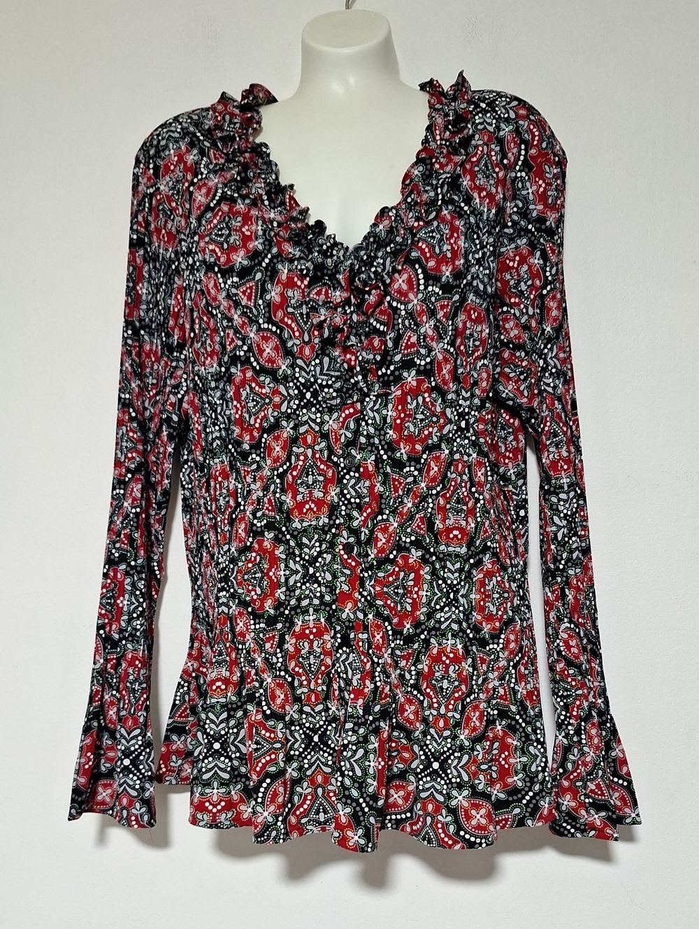 Fred David Black and Red Patterned Ruffle V-Neck Long Sleeve Blouse